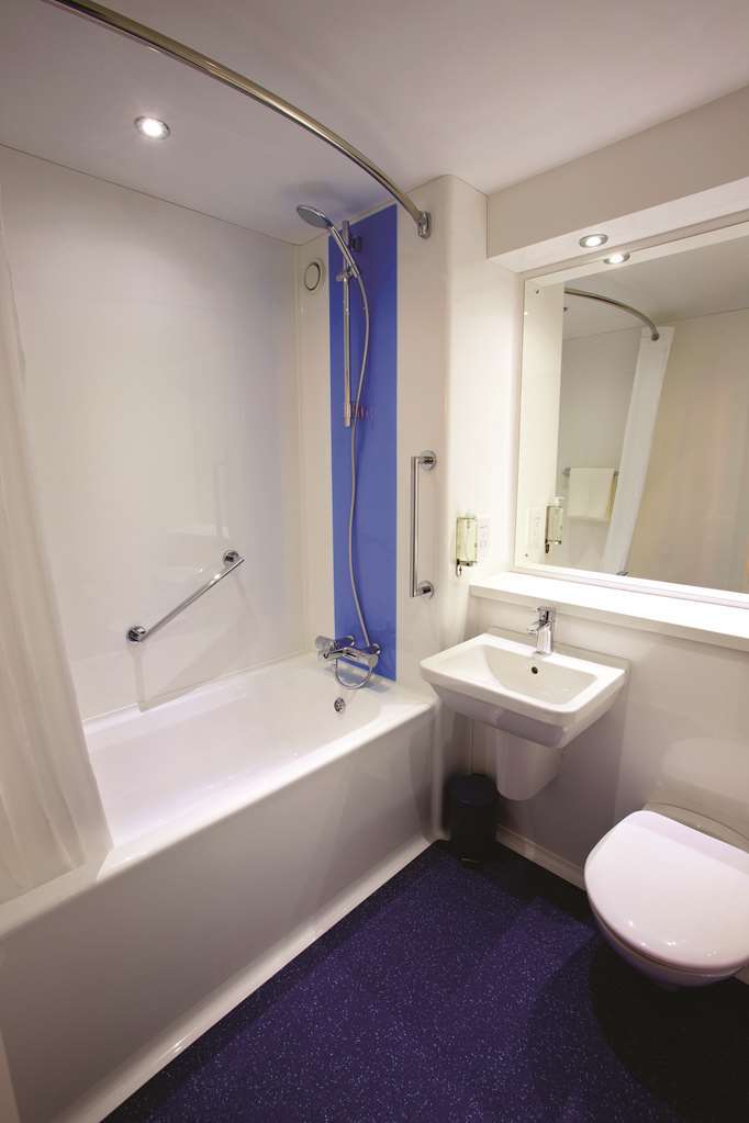 Travelodge Droitwich Ruang foto