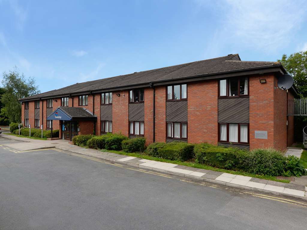 Travelodge Droitwich Bagian luar foto